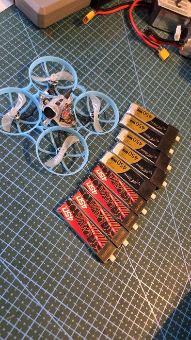Betafpv Air 75 freestyle + lipo 9 sztuk