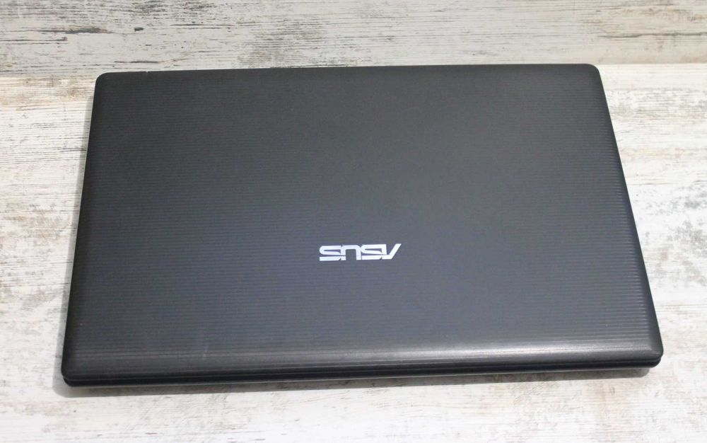 Мощный,Игровой Asus X75V Экран 17.3/Intel i3-3120M/GeForce 720M(2 ГБ)