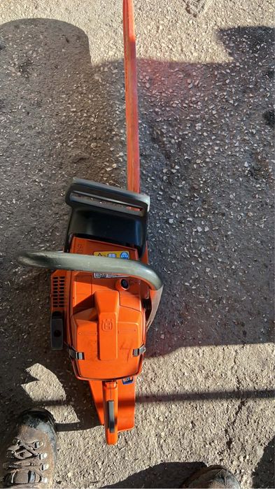 Husqvarna 365  a trabalhar bem