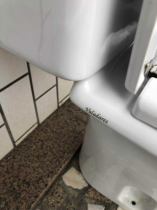 Louça de casa de banho Valadares