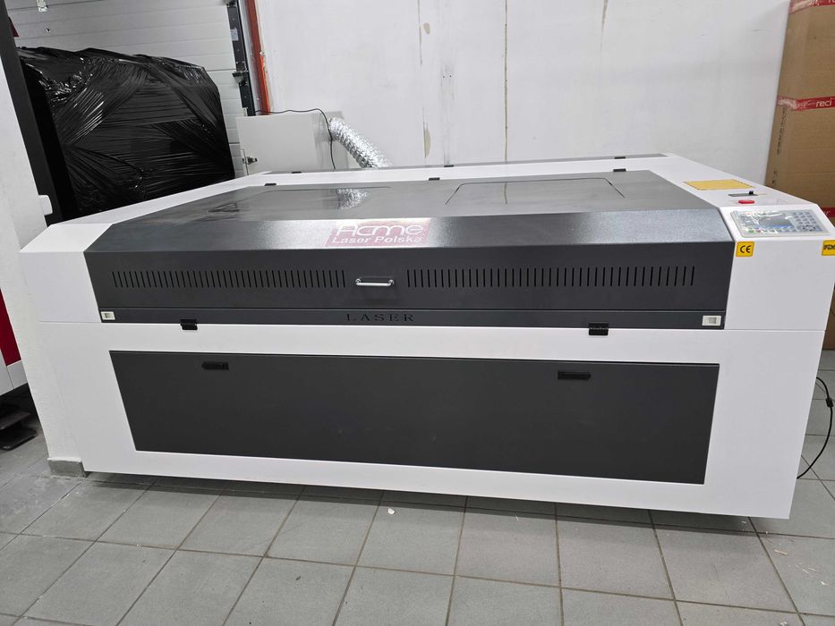 Wycinarka Laserowa CO2 stół roboczy  1800x1300 o mocy  160 W