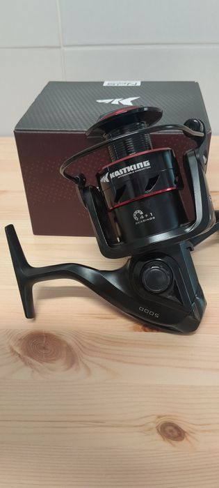 Vendo/troco Carreto kastking brutus 5000