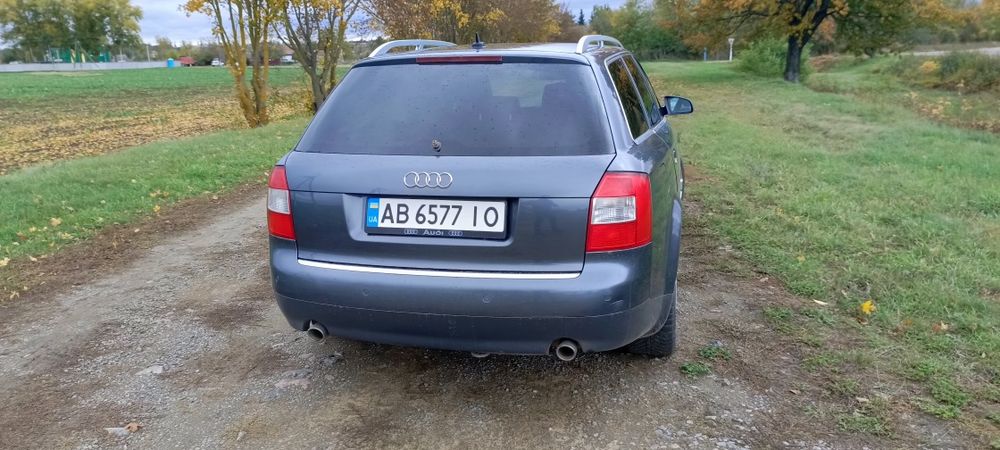Продам  Ауді  А4 В6 Газ-Бензин 2.4
