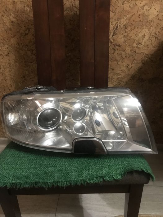 Фара на авто!!! Супер б, в гарному стані