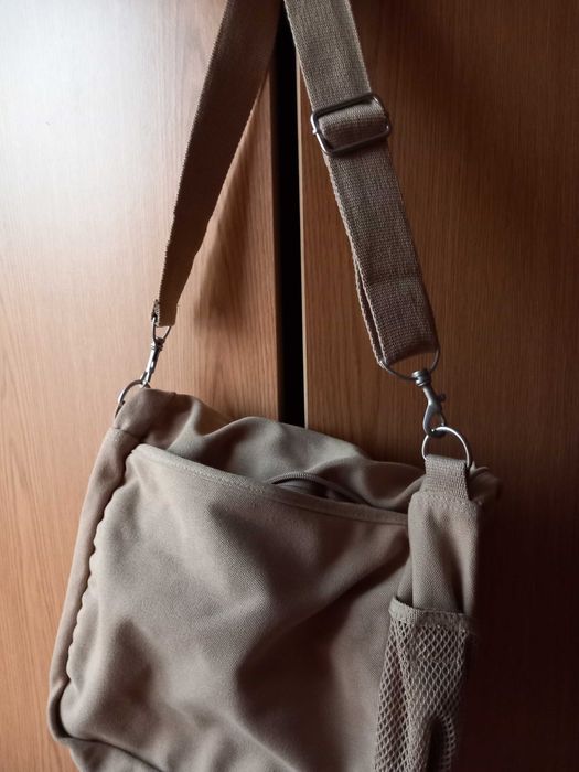 Mala/Bolsa "BERG" Camel - Excelente Estado