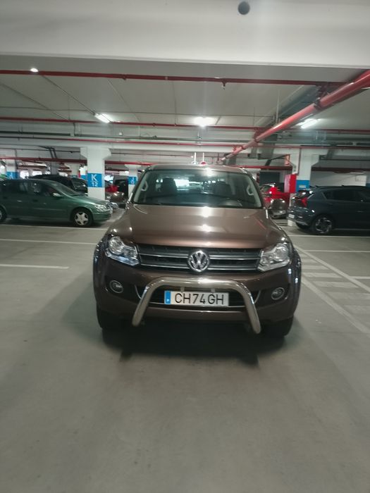 Volkswagen Amarok 180 CV cx aut. pele, câmara, etc