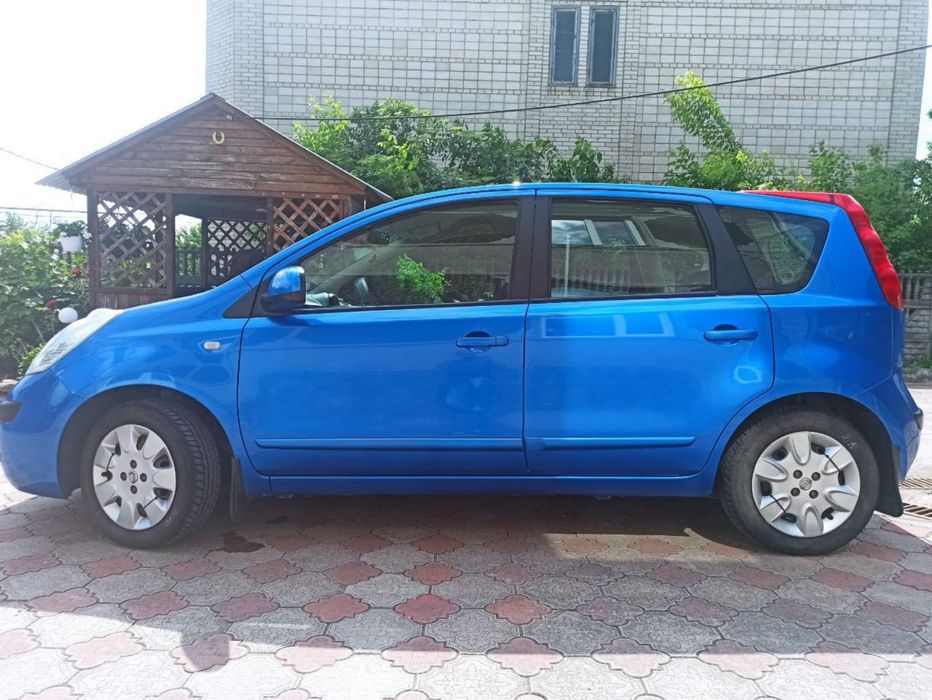 Продам Nissan Note