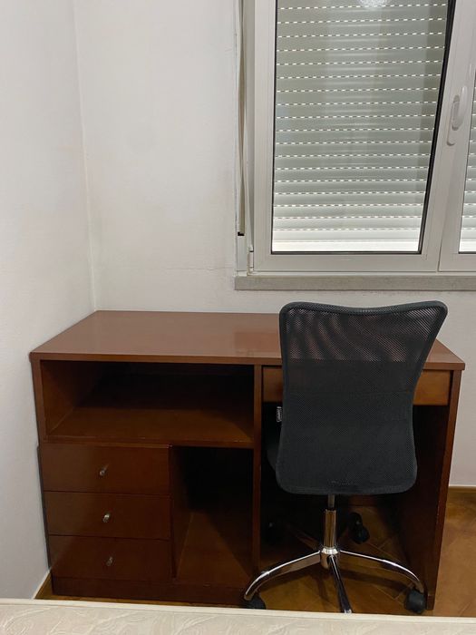 Secretaria + Estante de livros(Oferta)