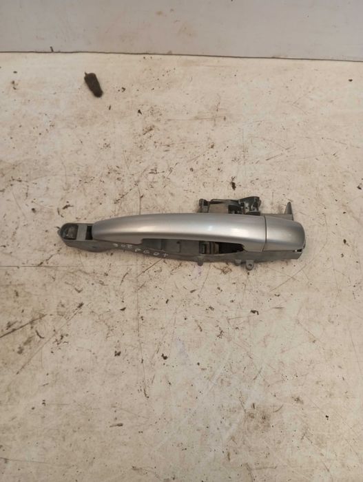 Puxador Exterior Porta Tras Esquerda Peugeot 308 / 207 / 208 (9680168680)