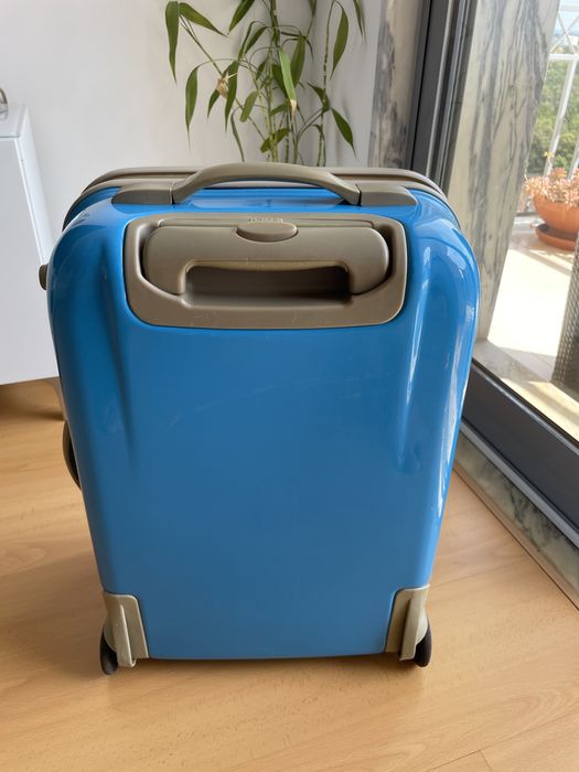 Mala Benetton – Medida Cabine (50 x 37 x 24) – Bom Estado