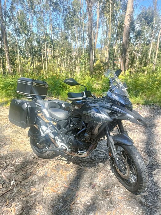 Benelli TRK 502X