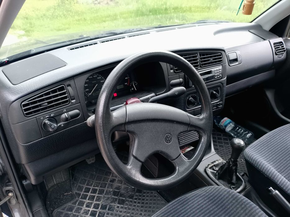 Golf3 1600 de cilindrada gasolina