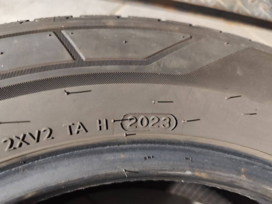 Pneus 205/65r16C Hankook Vantra LT 70% piso