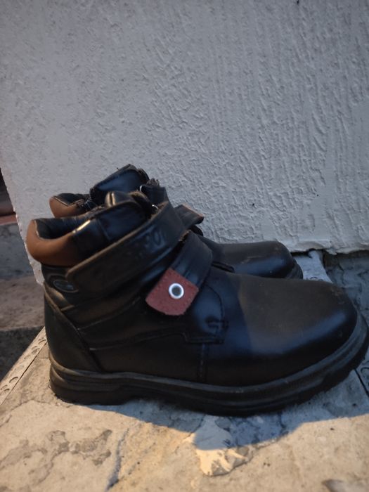 Ботинки хлопчик 29 р