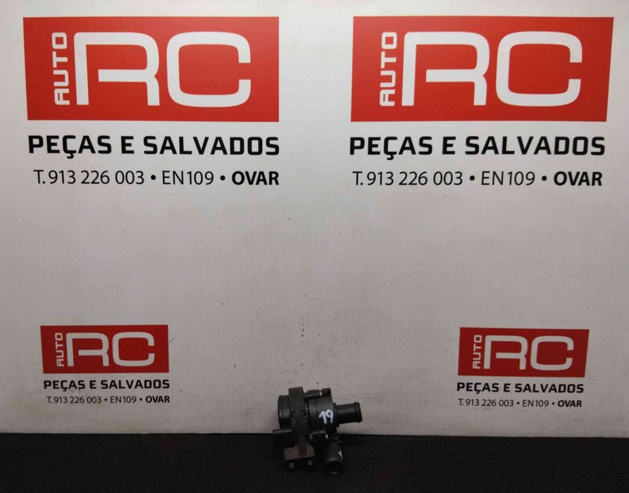 Bomba Água Adicional 5G0965567 - VW GOLF VII