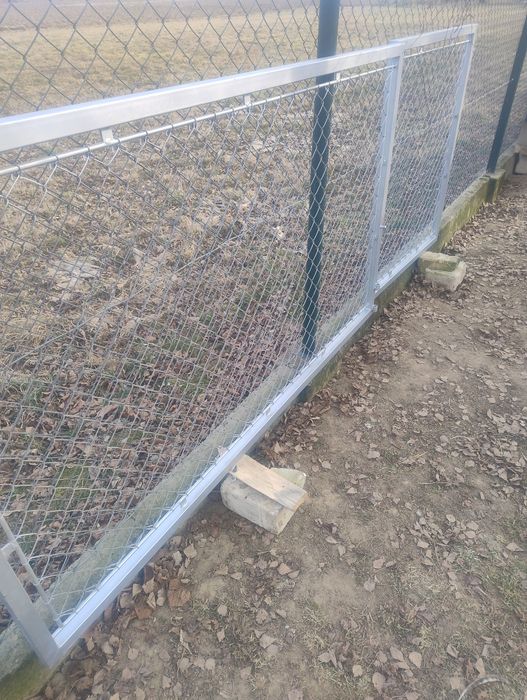 Bramka ocynkowana 2+1 m szerokość, wysokość 120 cm