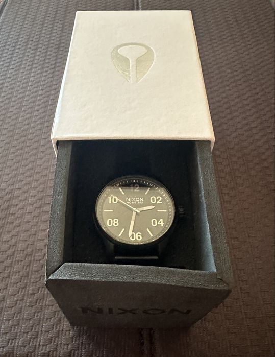 Nixon Patrol all black