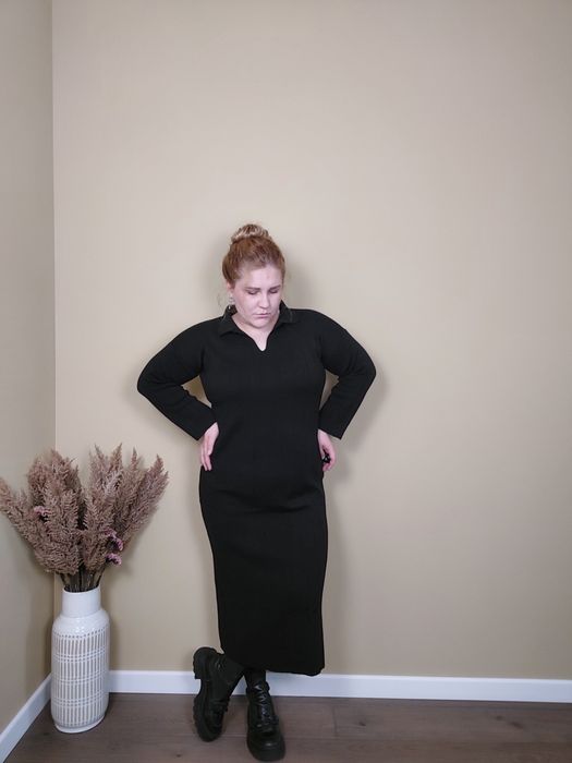 Сукня тепла в'язана