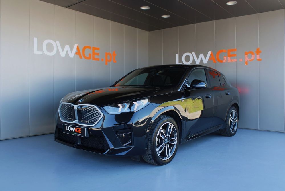 BMW iX2 xDrive30 Pack Desportivo M