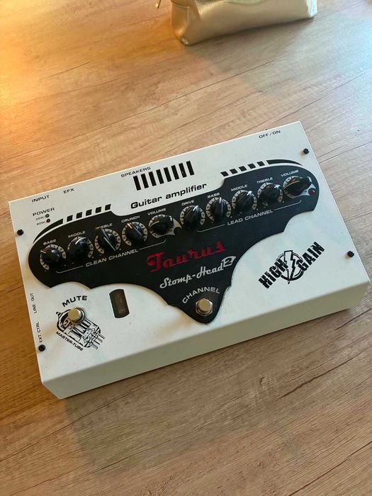 TAURUS Stomp Head 2. HI-GAIN 60WAT kompaktowy wzmacniacz lampowy