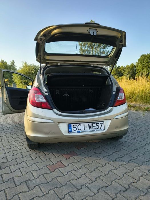 Opel Corsa D hatchback