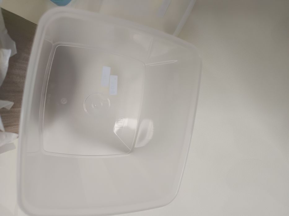 2 Refrigeradoras quadradas da Tupperware 800ml + 250ml