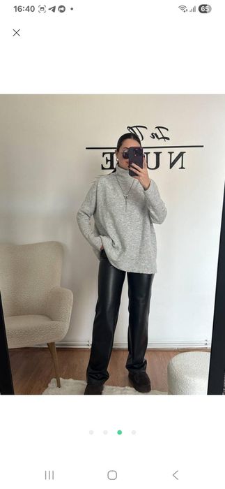 Светр сірий подовжений