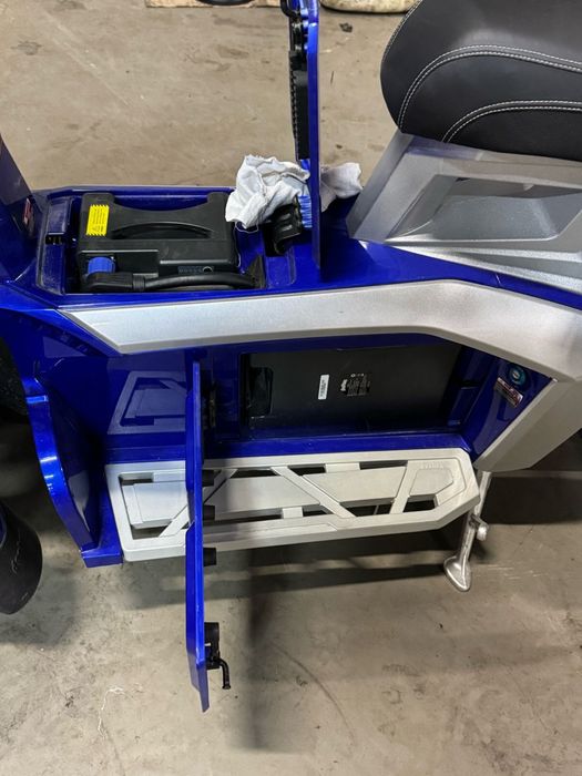 2 аккумулятори. Doohan Goodyear Ego 2. Скутер