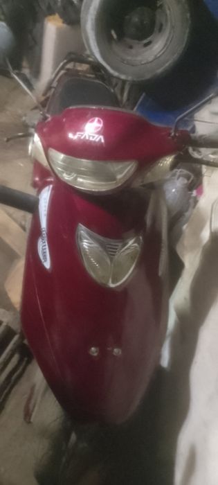 Продам скутер 80 кубов