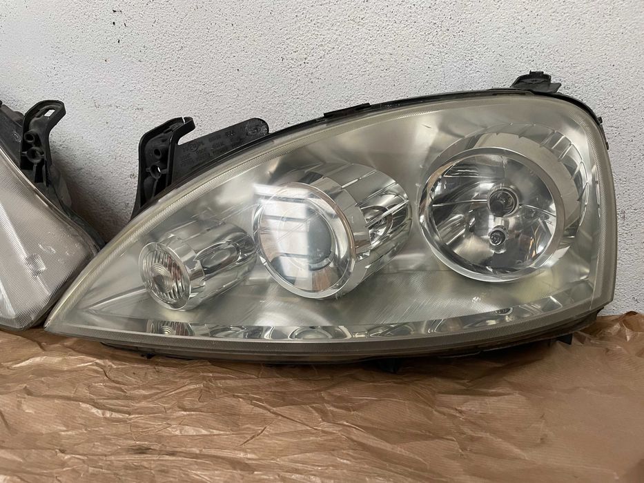 Óticas originais Opel Corsa C 03-06 C/Lupa