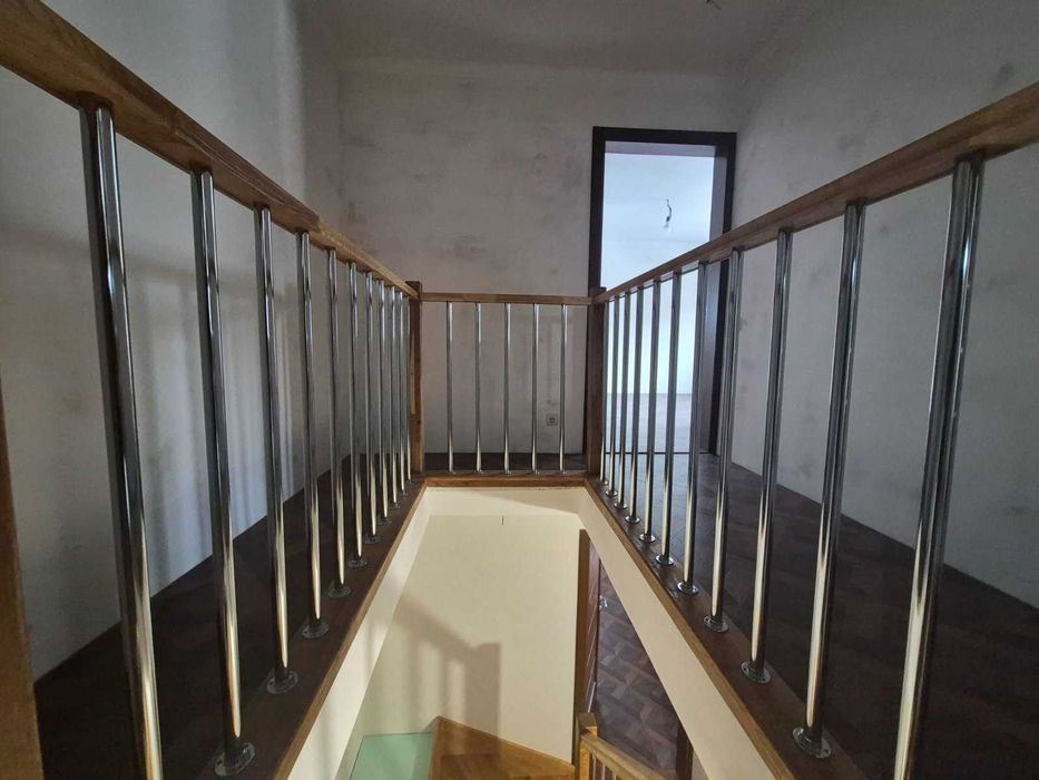 Продаж частини будинку на Старому Місті