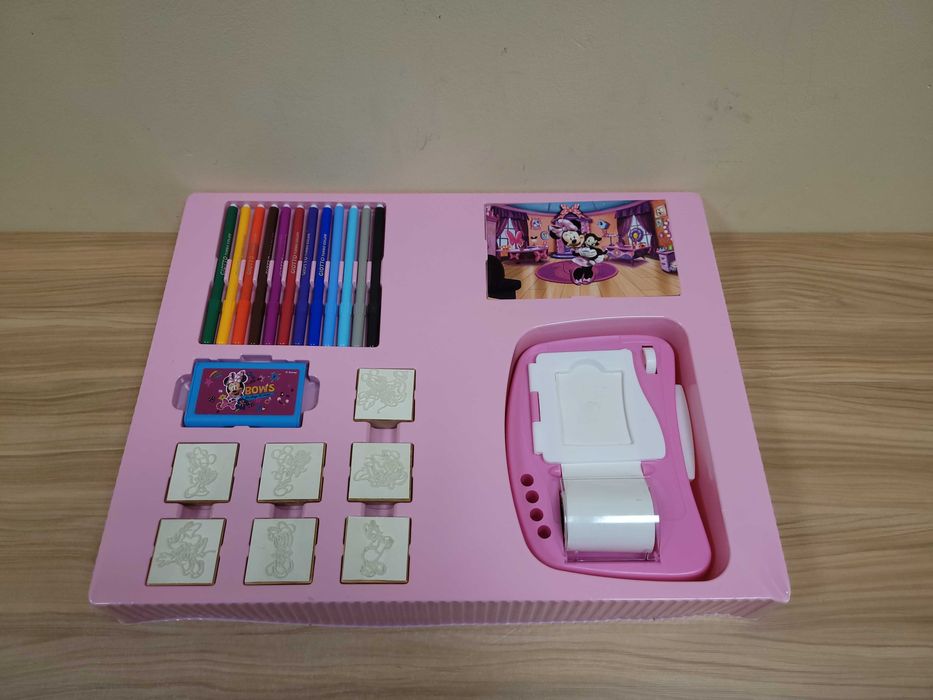 Maszyna do robienia naklejek Disney  Junior Minnie