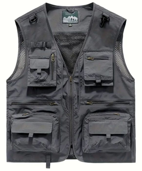 Чоловічий легкий жилет