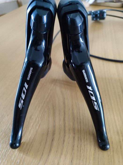 Manetes Shimano 105 ST-7020 + Travões GRX BR-RX810