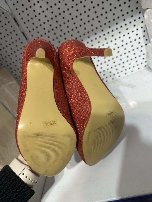 Туфлі 40 розмір нові