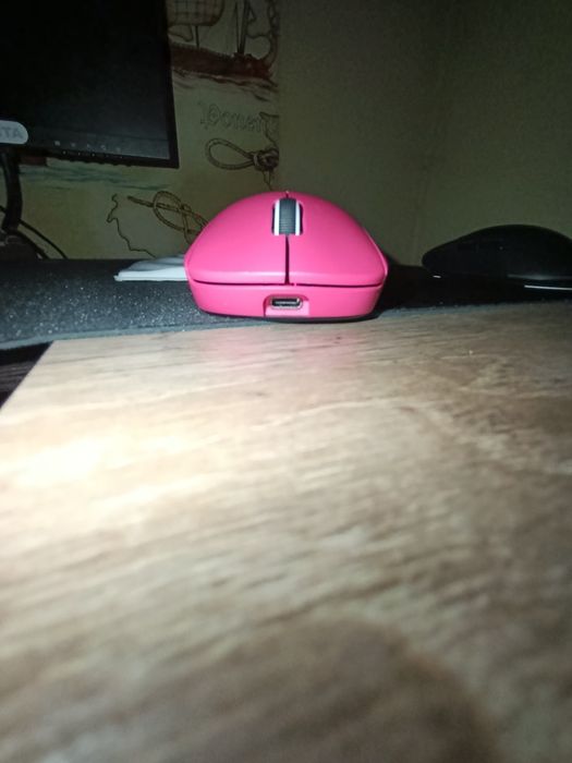 Superlight мишка игрова Logitech