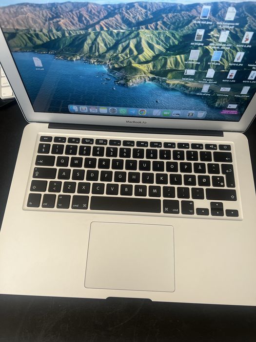 Macbook Air 2017 8GB I5