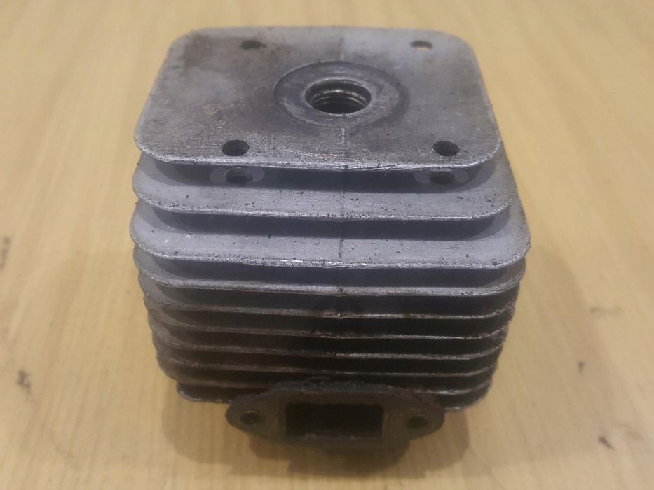 Stihl 030 Av Cylinder Tłok Oryginał Komplet