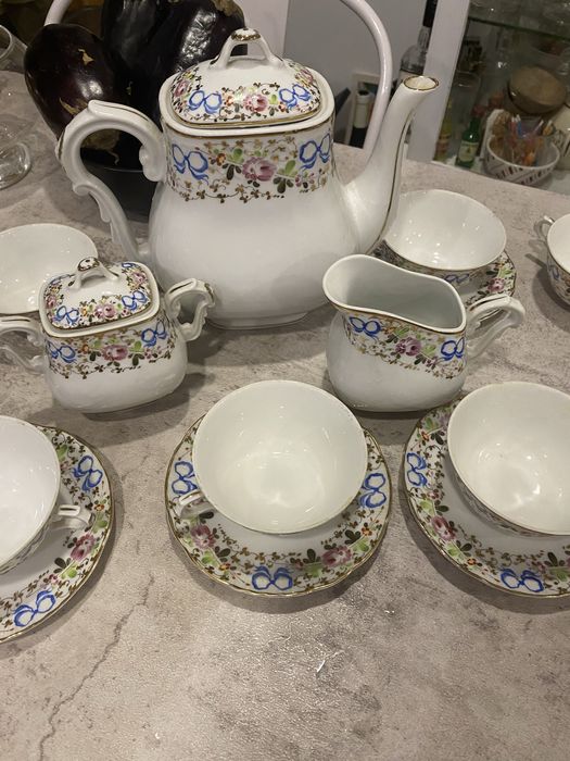 Serviço de chá Vista Alegre “lacinhos” antigo