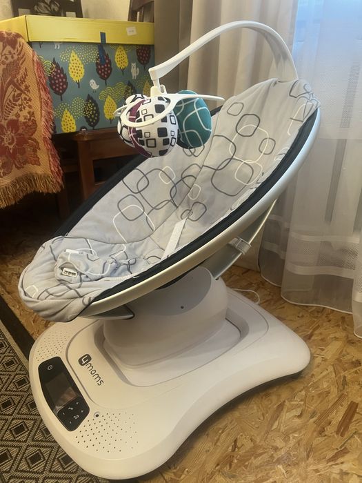 Заколисувач 4moms mamaroo 4.0