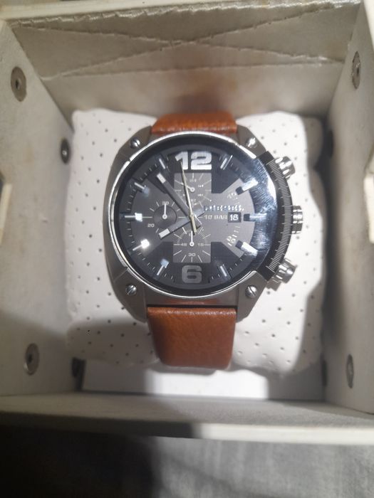 Relogio marca diesel