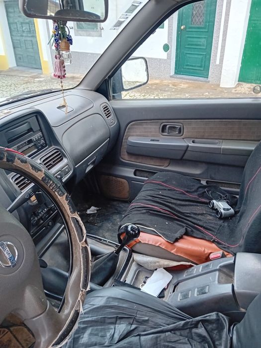 Carrinha nissan
