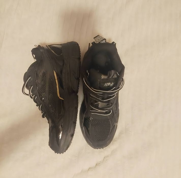 Sapatilhas Off-White "Be Right Back" Pretas Tamanho 40