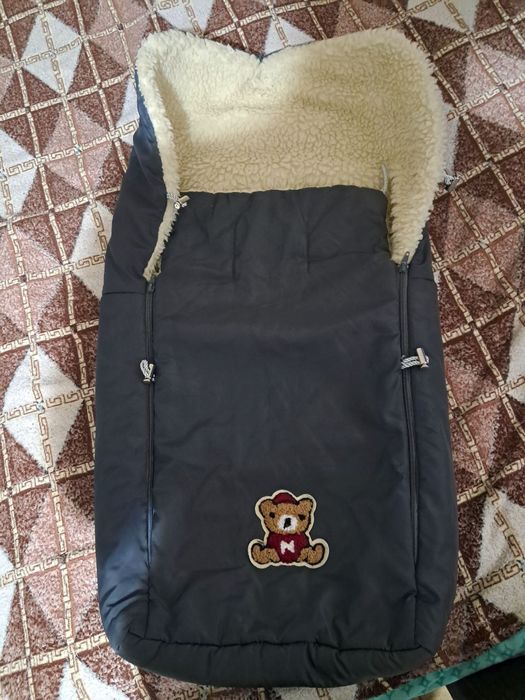 Конверт в коляску, санки.на овчині 
На овчині з підкладкою сентепон.
Д