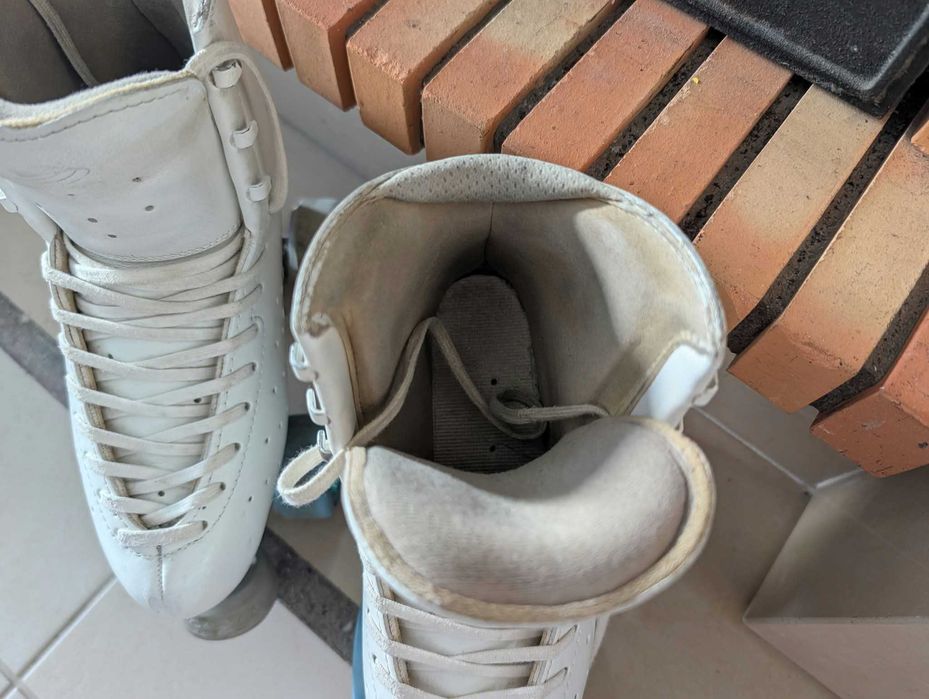 Patins de Patinagem Artística - EDEA Rondo (Tam. 250)
