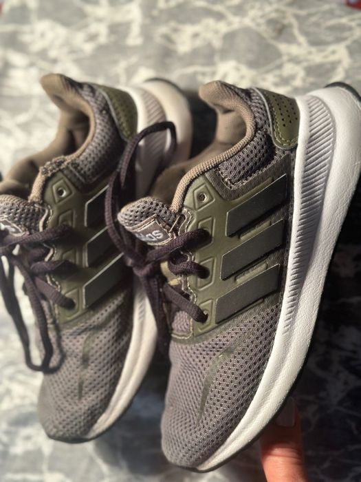 Кросівки дитячі Adidas, 29 розмір, 17,5 см