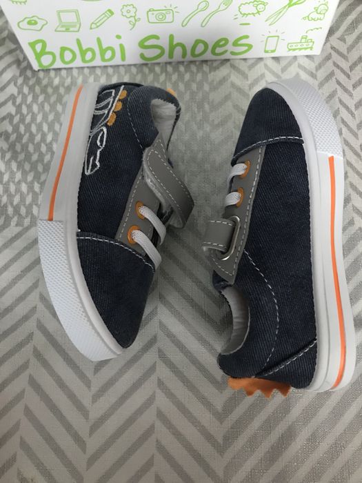 Nowe tenisówki kapcie Bobbi Shoes rozm 21