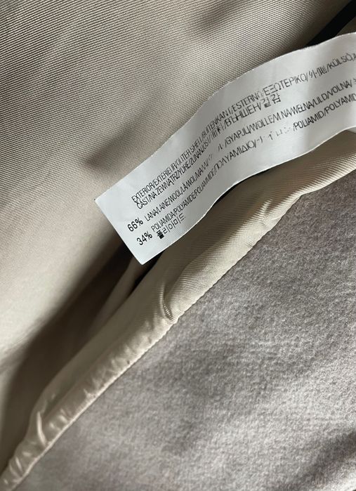 Płaszcz wełniany Zara roz. S - 66% wełny