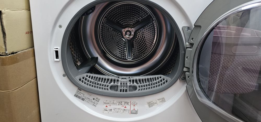 Suszarka Beko DS8524RTDCXST 8kg uszkodzona