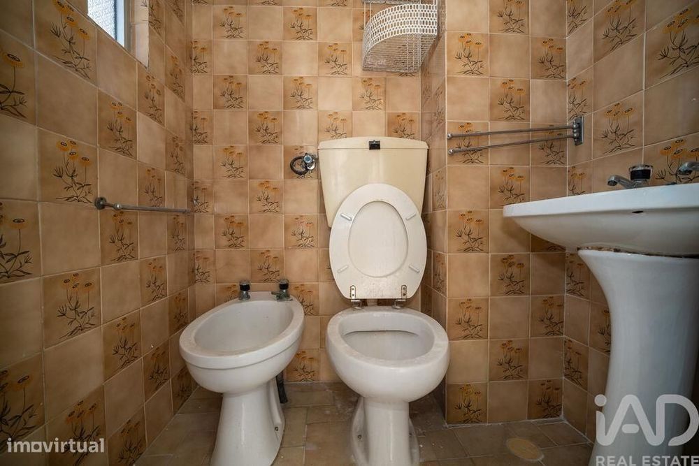 Apartamento T4 em Campolide de 86 m2